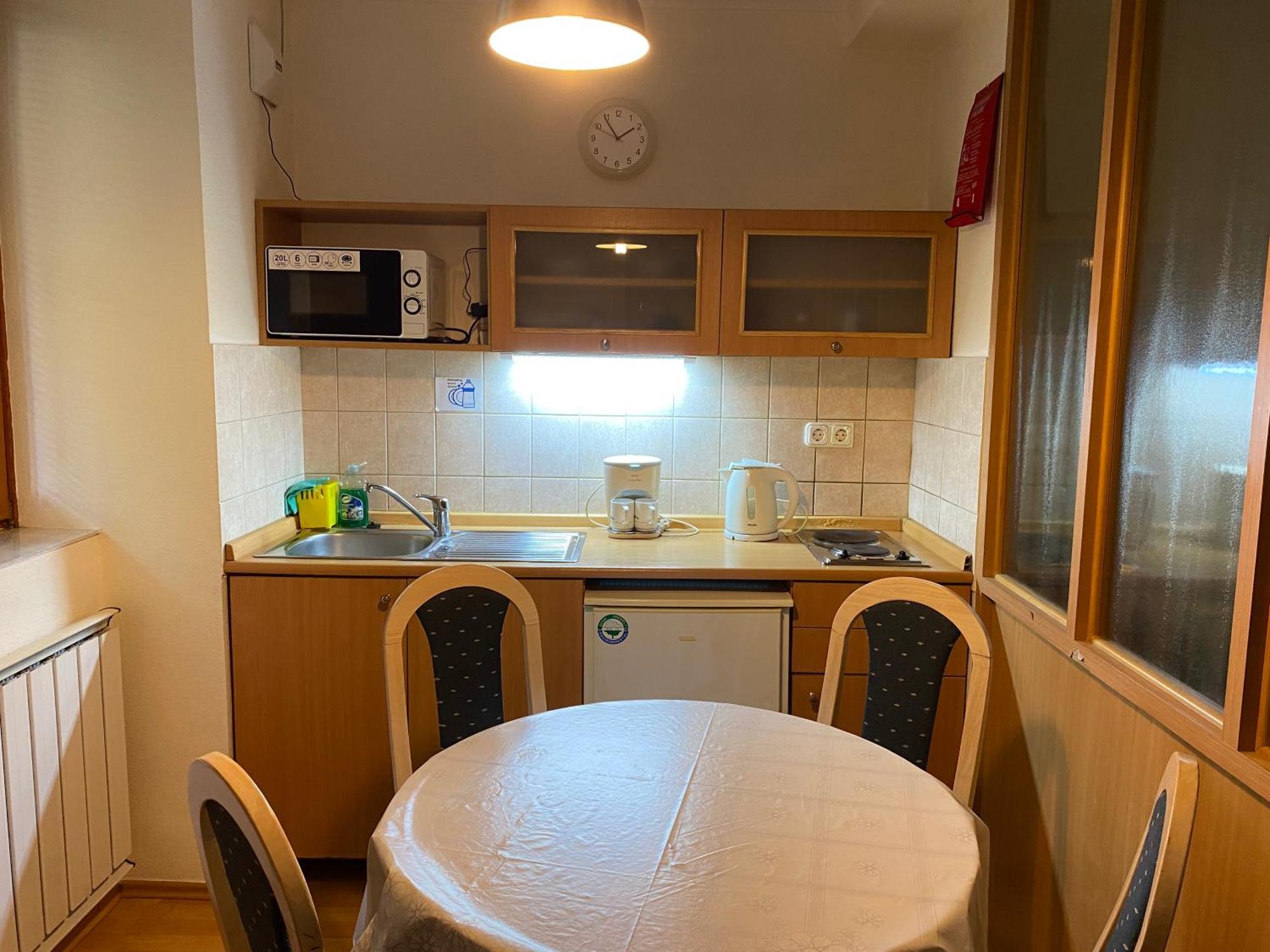 Gold Apartments Будапеща Екстериор снимка