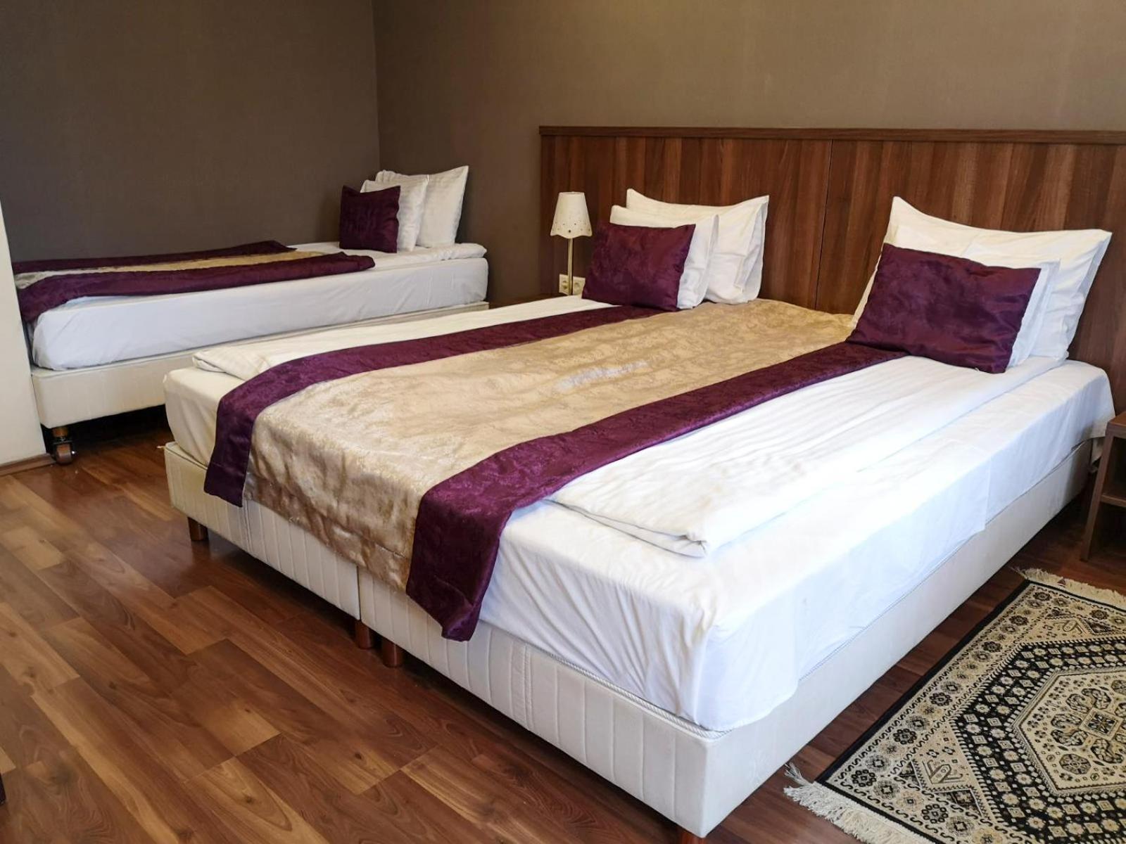 Gold Apartments Будапеща Стая снимка